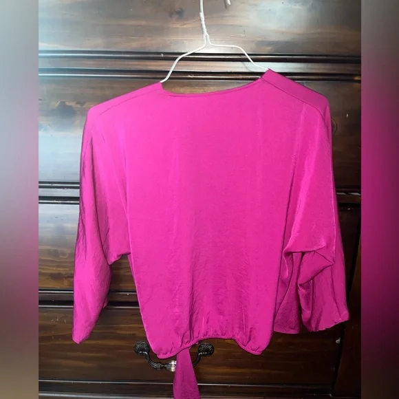 Express wrap shirt - Picture 4 of 5